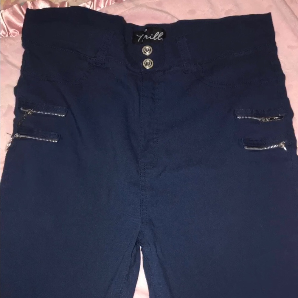Blue jeggings
